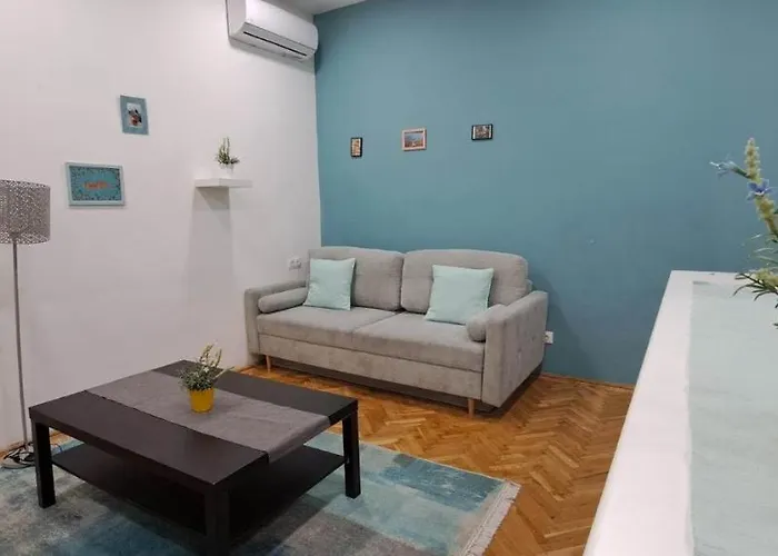 Mojito Apartment In The Party District